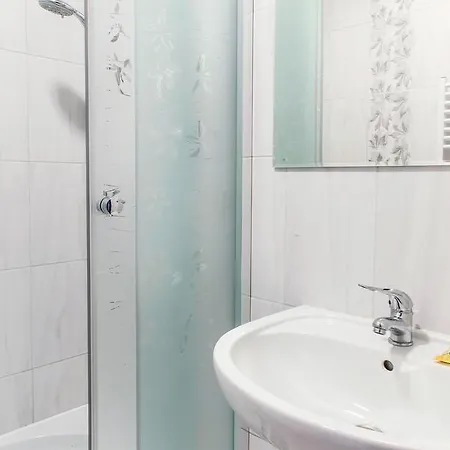 Bed & Breakfast Bizancjum Goscinne Parking Free 24h
