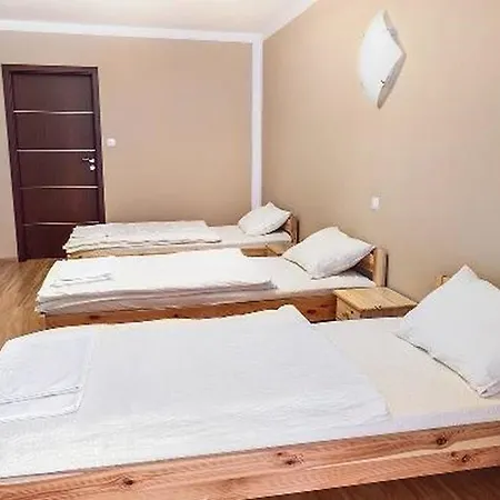 Bizancjum Goscinne Parking Free 24h Couette-café 3*