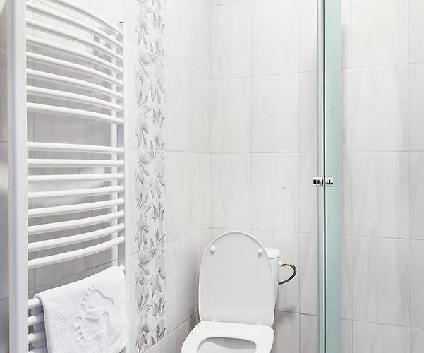 Bizancjum Goscinne Parking Free 24h Kłodzko